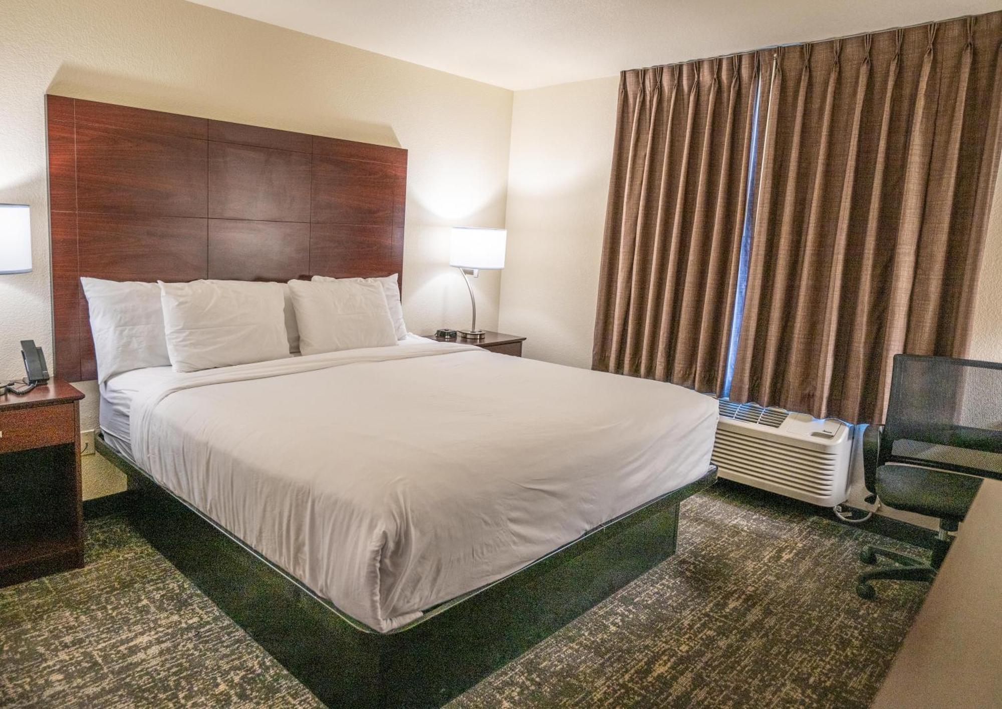 Cobblestone Hotel & Suites - Lamar Buitenkant foto