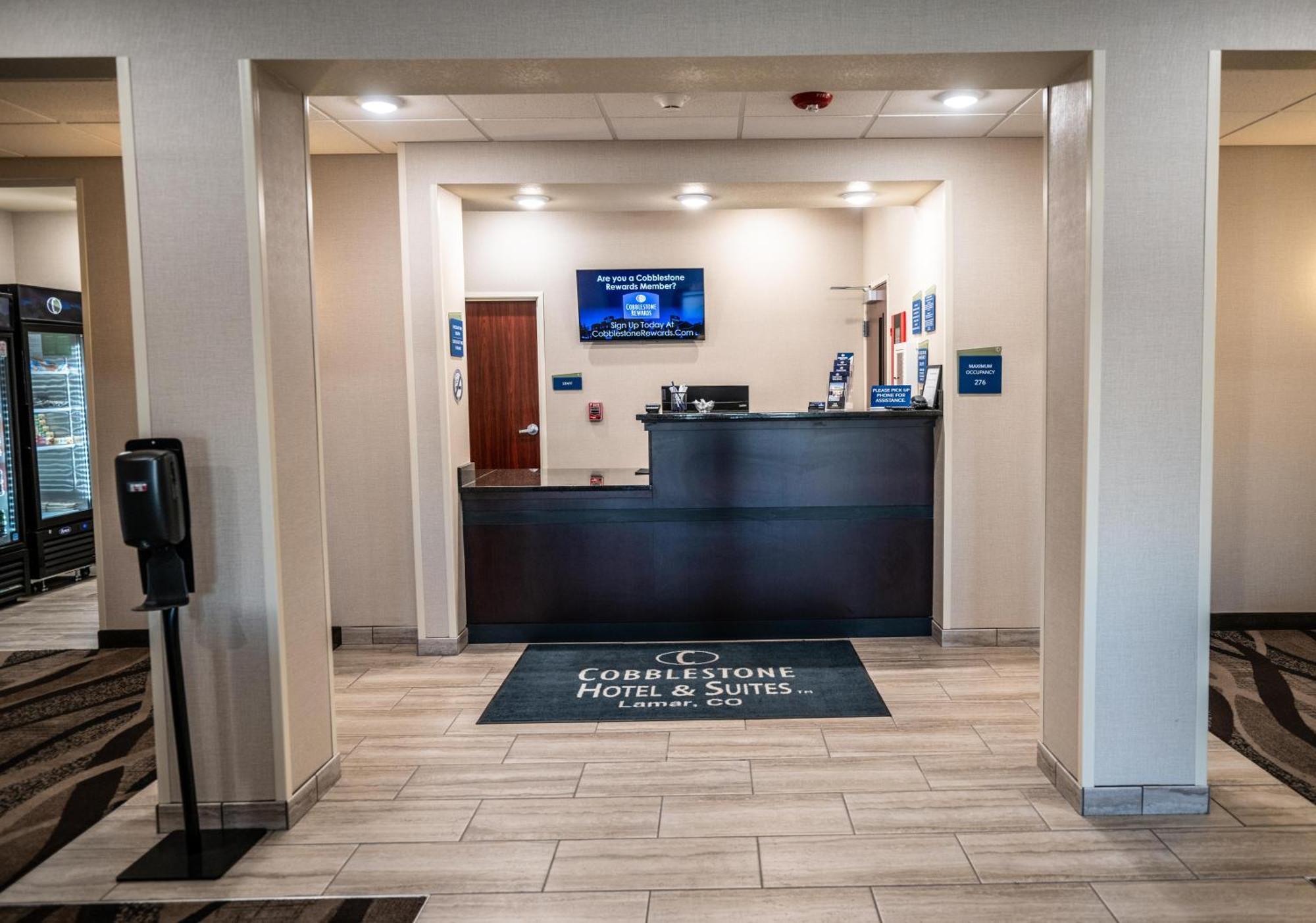 Cobblestone Hotel & Suites - Lamar Buitenkant foto