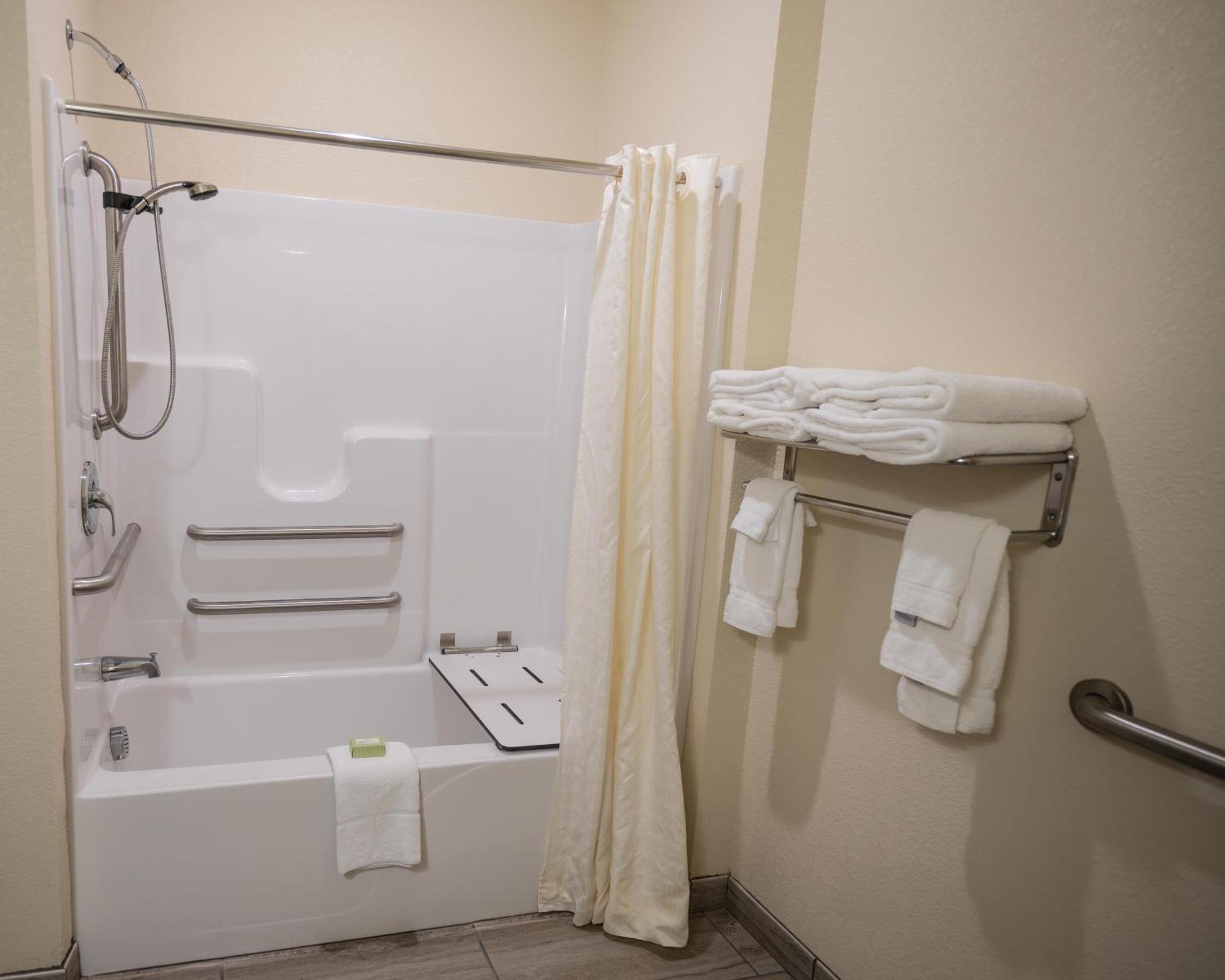 Cobblestone Hotel & Suites - Lamar Buitenkant foto